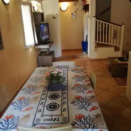 Lido Di Apartament Fano (Pesaro and Urbino)